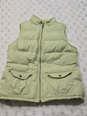 LOFT Light Green Quilted Puffer Vest
